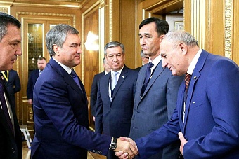 председатель законодательной палаты парламента узбекистана обсудил с коллегой из рф вопросы интеграции