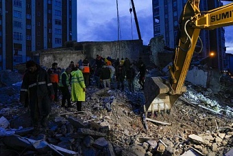 в турции зафиксировали новое землетрясение магнитудой 5,6