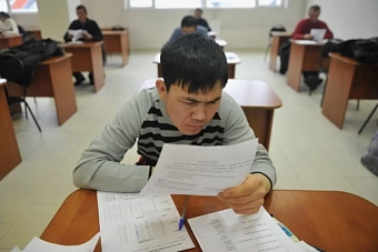 россия усиливает требования к знанию русского языка для мигрантов