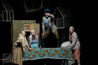 русский театр драмы из кыргызстана приехал на гастроли в новосибирск