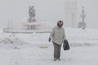 казахстан: снежные бури, заносы, эвакуация водителей и пассажиров