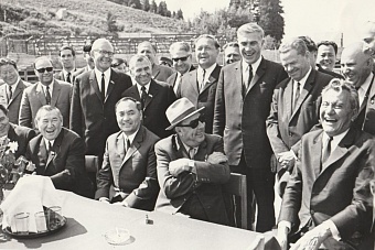 Брежнев и Кунаев: что рассказали записки генсека?