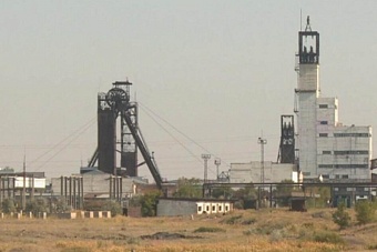 казахстанские спасатели до сих пор не справились с пожарами в угольных шахтах