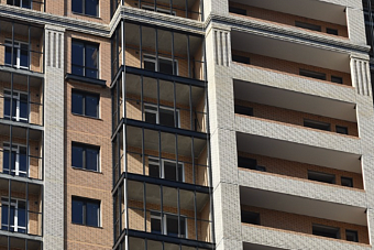 год на решение проблем: президент казахстана поручил повысить контроль качества строительства