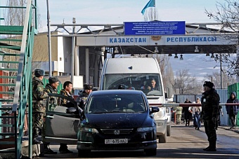 власти россии с пониманием отнеслись к изменениям в порядке въезда в казахстан 