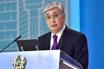 токаев: министерству просвещения следует прекратить давление на преподавателей