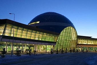 в аэропорту астаны задерживаются 14 рейсов