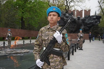 в алматы началась ежегодная вахта памяти в честь 80-летия победы