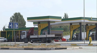 топливо на исходе: кыргызстан ввел полный запрет на вывоз нефти и нефтепродуктов