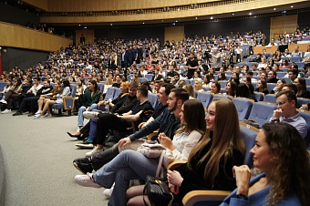 мгимо открывает двери для талантливых школьников: стартовал прием заявок на международную олимпиаду