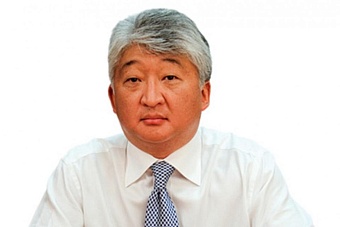 миллиардер из казахстана владимир ким стал совладельцем гоночной команды «формулы-1»