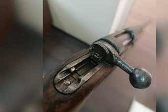 житель казахстана добровольно сдал полицейским оружие первой мировой войны