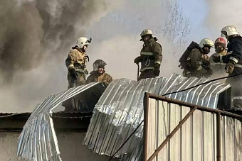 132 человека работают в спасательной операции на территории карьера «майкаинзолото» в казахстане