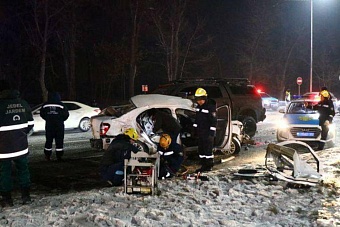 трое молодых казахстанцев погибли в жутком дтп