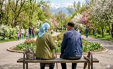 выжить в казахстане: в мегаполисах живут дольше, в селах — меньше