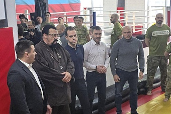 Донести людям правду: Стивен Сигал заявил, что гордится быть русским