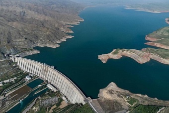 Народ молчит, гражданские активисты в СИЗО