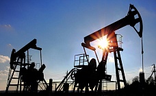 казахстан рассчитывает добыть более 60 млн тонн нефти к концу августа