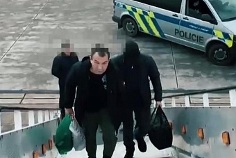 из чехии в казахстан экстрадировали подозреваемого в крупной афере