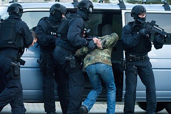 токаев: не должно быть никаких закулисных договоренностей, заигрываний с организованным криминалитетом