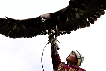 воспитать патриотов: в кыргызстане утвердили доктрину «национальный дух — мировые высоты»