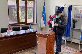 интрига сохраняется: в узбекистане открылись избирательные участки на выборах президента