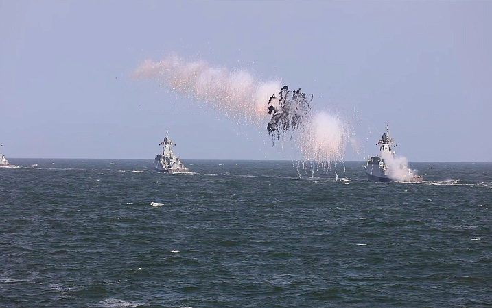 каспийский пожар: тегеран предупреждает об экологической катастрофе и вовлечении соседей в чужую войну