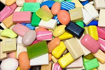 тасс: таможенники предотвратили незаконный ввоз из казахстана в рф более 100 тыс. кусков мыла