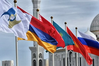 страны еаэс демонстрируют экономический рост выше среднемирового уровня
