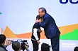 Награда за инициативу: 12-летний мальчик стал заведующим новой библиотекой в Узбекистане