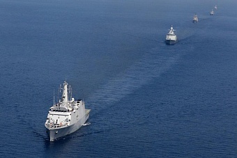 иран предоставит свободный проход через ормузский пролив странам, которые вышлют американских и израильских дипломатов