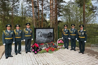 в россии установили памятник павшим казахстанцам – героям великой отечественной войны