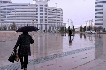 какой будет погода в центральной азии в пятницу, 13 декабря 2024