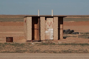 Как проект «Страна Великой степи» в Казахстане «разбился» о реальность с туалетами  на дорогах и взяточниками в погонах