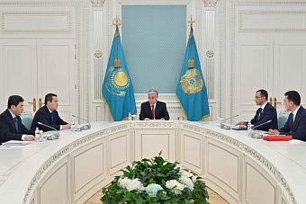 токаев провел консультации по роспуску мажилиса парламента