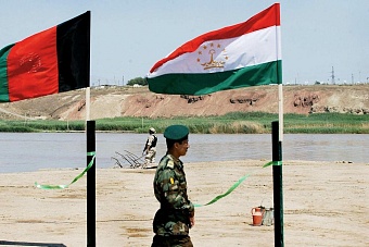 Эксперт: США стравливают Таджикистан и Афганистан