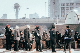 стала известна причина массового протеста нефтяников в казахстане