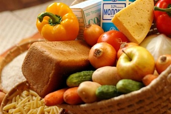 В Кыргызстане за полгода распределили 6 тыс. тонн продовольствия среди малоимущих семей