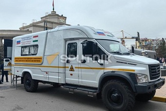 Таджикистан получил от России мобильные противовирусные комплексы