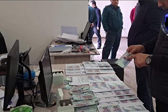 узбекские фальшивомонетчики изготовили 460 млн сумов 