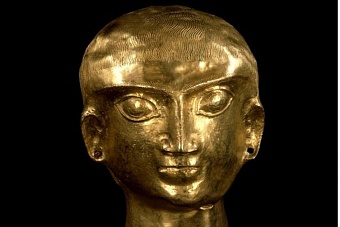 Трофей Британской империи: как грабители из Лондона глумятся над властями Таджикистана