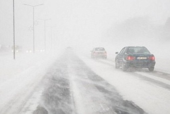 из-за плохой погоды закрыты все трассы в столицу казахстана