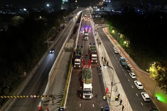 Испытание танками: в Узбекистане новый путепровод проверили при помощи военной техники (видео)