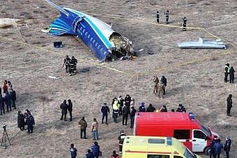 опубликованная расшифровка черных ящиков крушения в казахстане самолета azal отличается от оригинала - казинформ