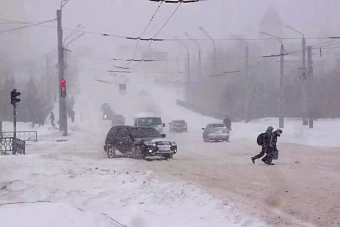 ливни, снегопад и очень сильный ветер ожидаются в казахстане: погода в среду, 6 ноября 2024