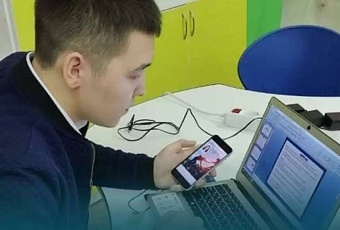 казахстанский школьник разработал бесконтактную медицинскую карту