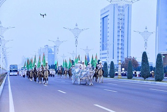 погода, в странах центральной азии, 20 декабря 2023 года: в бишкеке -1, в ашхабаде +9