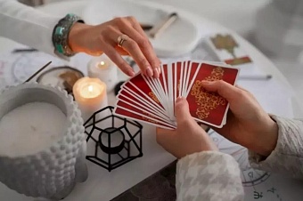 таджикистан ужесточает борьбу с гаданием: впервые могут оштрафовать и клиентов