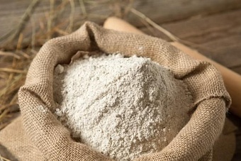 за границу уходит около половины продуктов, произведенных в казахстане