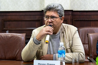 Михаил Петров: «Кыргызстану нужно как можно быстрее освободиться от кабалы, в которую нас втянули международные финансовые институты»